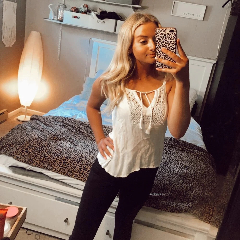 AERIE white tanktop XS